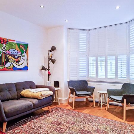 Pass The Keys Family Friendly 2 Bedroom Gem In Shepherd'S Bush London Exterior photo