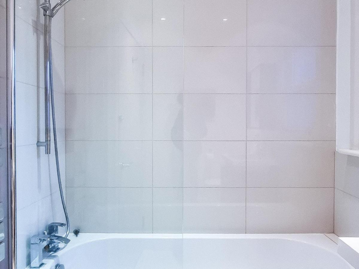 Pass The Keys Family Friendly 2 Bedroom Gem In Shepherd'S Bush London Exterior photo