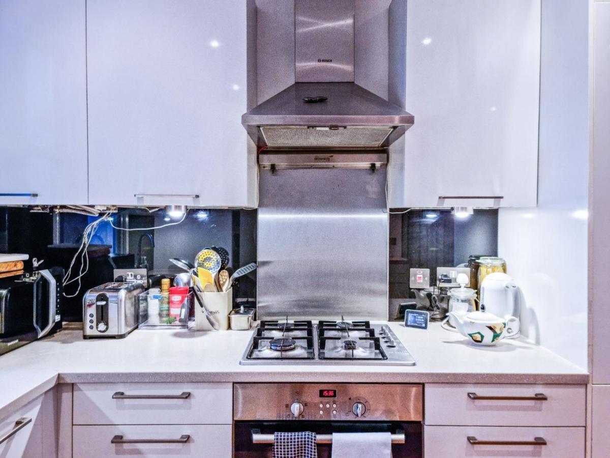Pass The Keys Family Friendly 2 Bedroom Gem In Shepherd'S Bush London Exterior photo