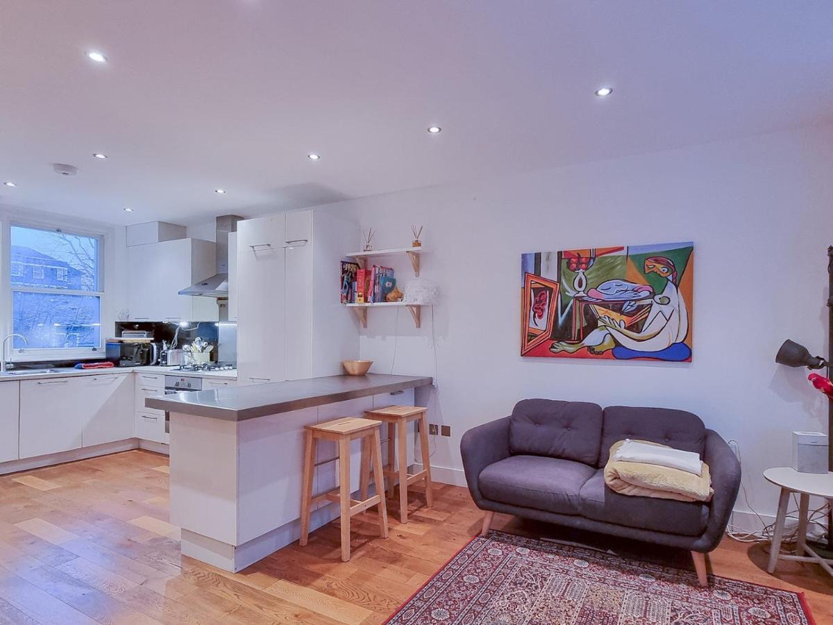 Pass The Keys Family Friendly 2 Bedroom Gem In Shepherd'S Bush London Exterior photo