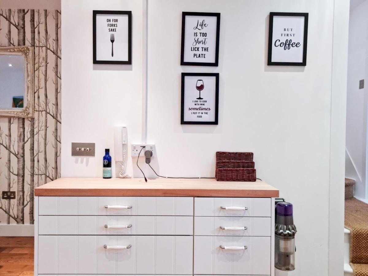 Pass The Keys Family Friendly 2 Bedroom Gem In Shepherd'S Bush London Exterior photo